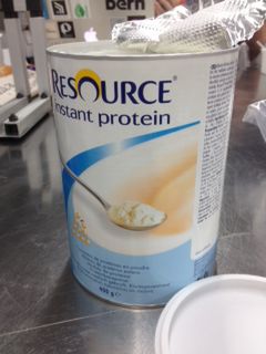 File:Fish media hydrolized proteins from the pharmacy.JPG